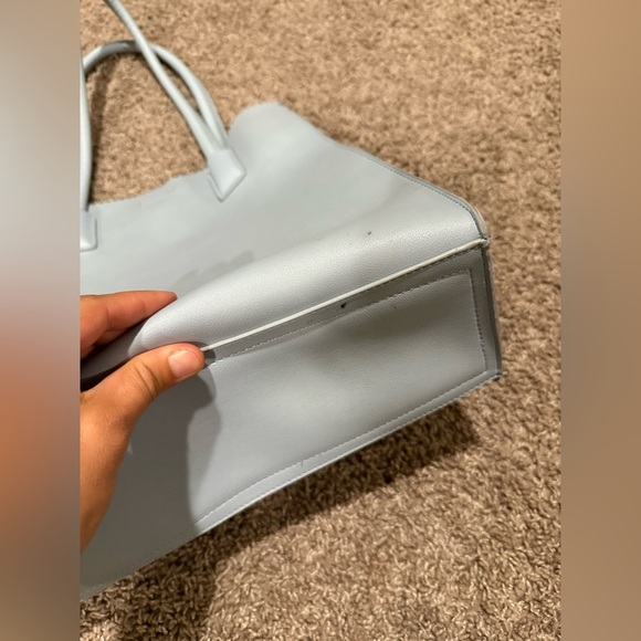 Pixie Mood Annalise Slim Tote Bag in Baby Blue Vegan Leather - Picture 5 of 10